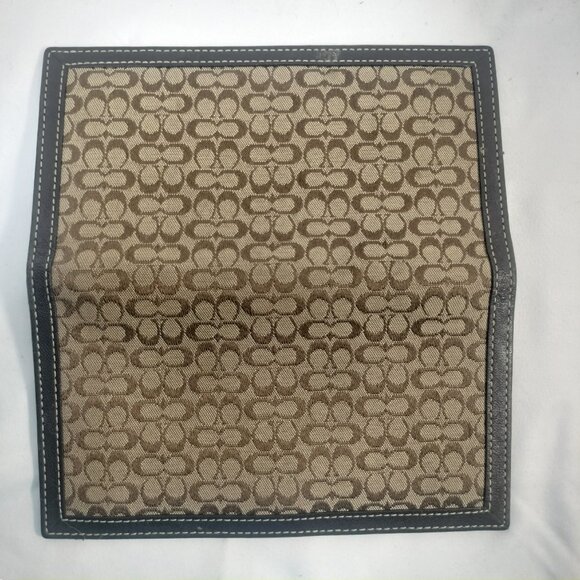 Coach Checkbook, Brown logo - Picture 7 of 8